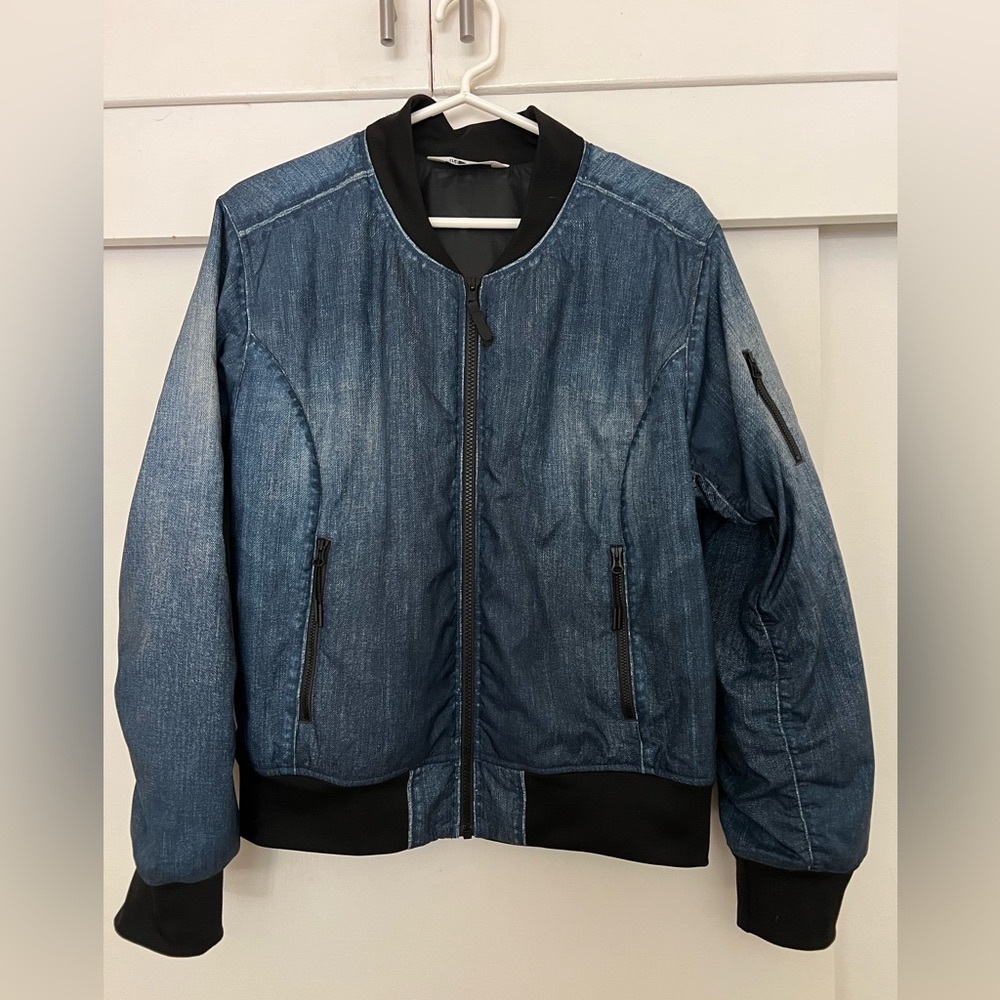 Women’s North Face Jacket L